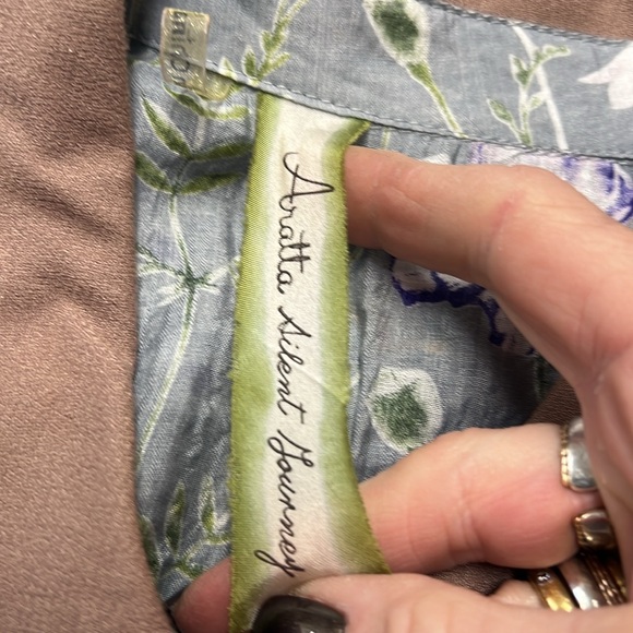 Aratta Silent Journey Embroidered Floral Timeless Shirt Size XL - Picture 13 of 16